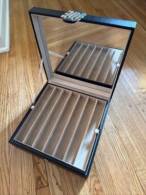 Glenor Black Jewelry Organizer Case with Mirror - Leather & Felt  -  Storage